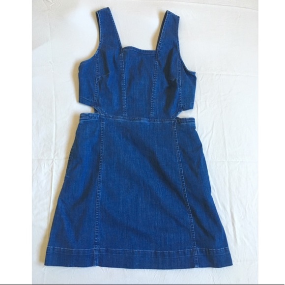 Madewell Dresses & Skirts - Madewell NWT cut out denim mini dress